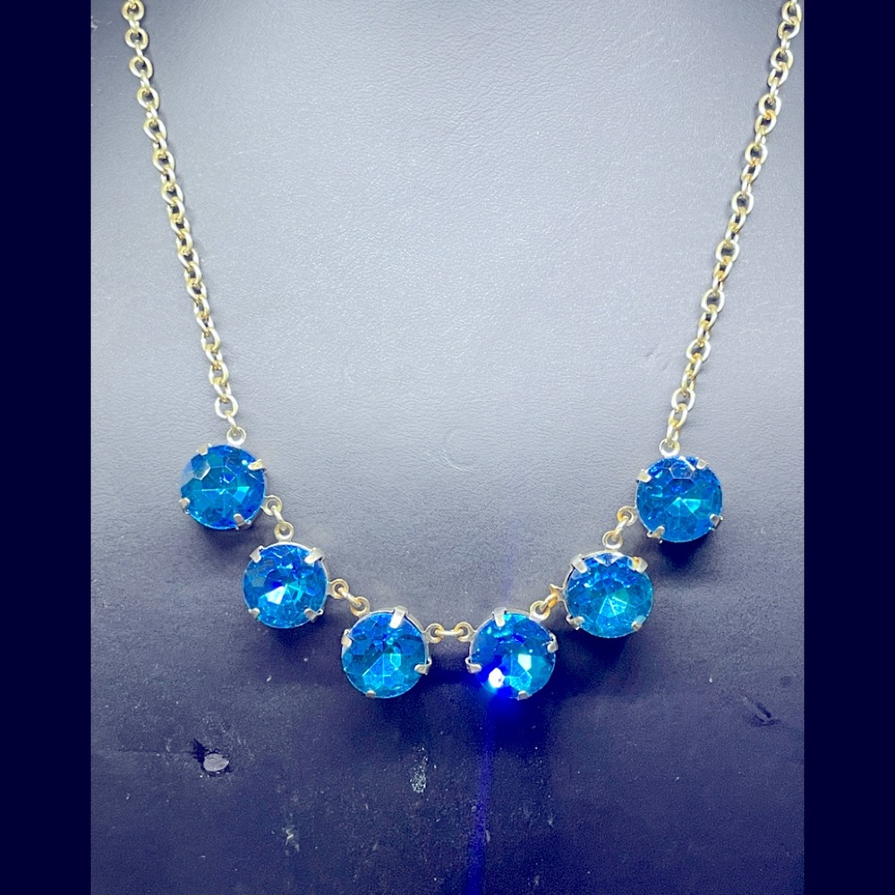 Women’s Necklace